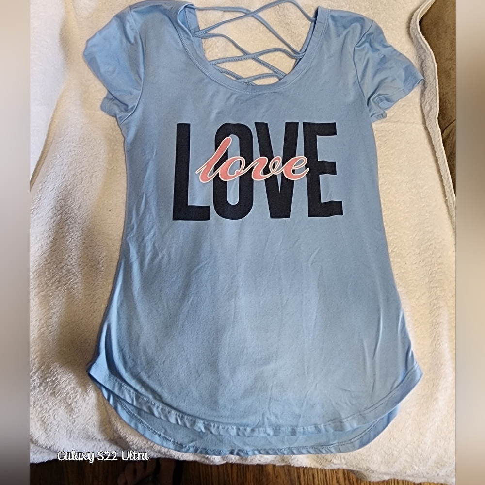 Juniors top